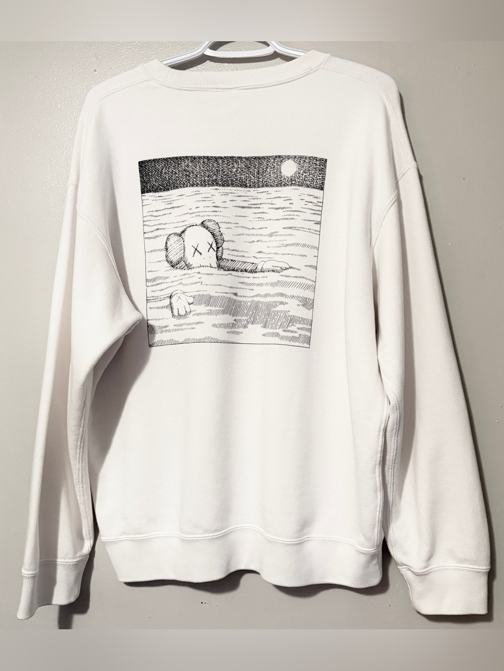 KAWS x Uniqlo Longsleeve Sweatshirt Large